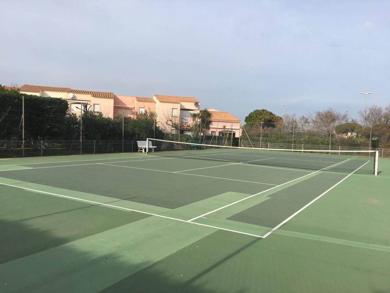 Appartement 4/6 Personnes Plain Pied - 5Min Plage - Piscine En Face Agde Eksteriør bilde